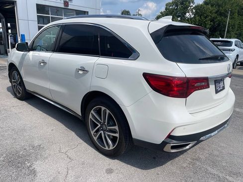Used 2017 Acura MDX SH-AWD w/ Advance Package image 4