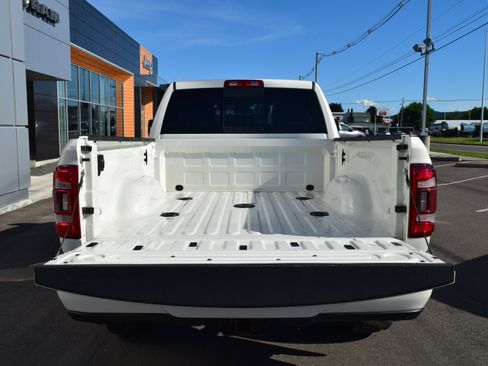 Used 2023 RAM 3500 Laramie AWD/4WD image 9