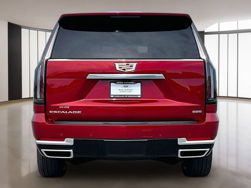 New 2026 Cadillac Escalade ESV Luxury image 4