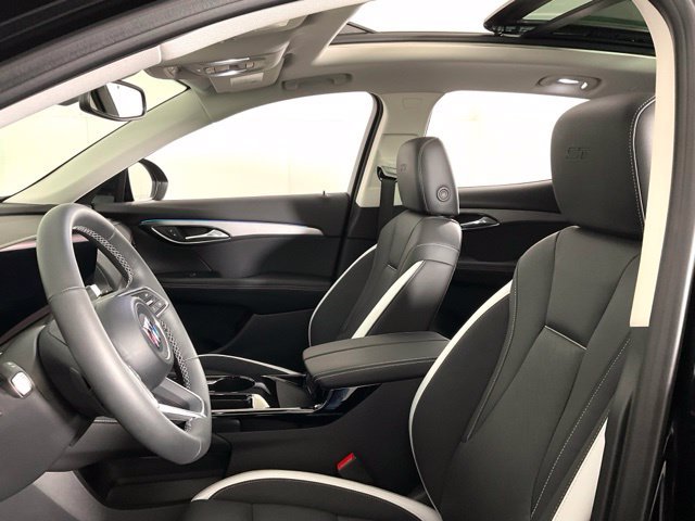 Used 2024 Buick Envision Sport Touring AWD/4WD image 32