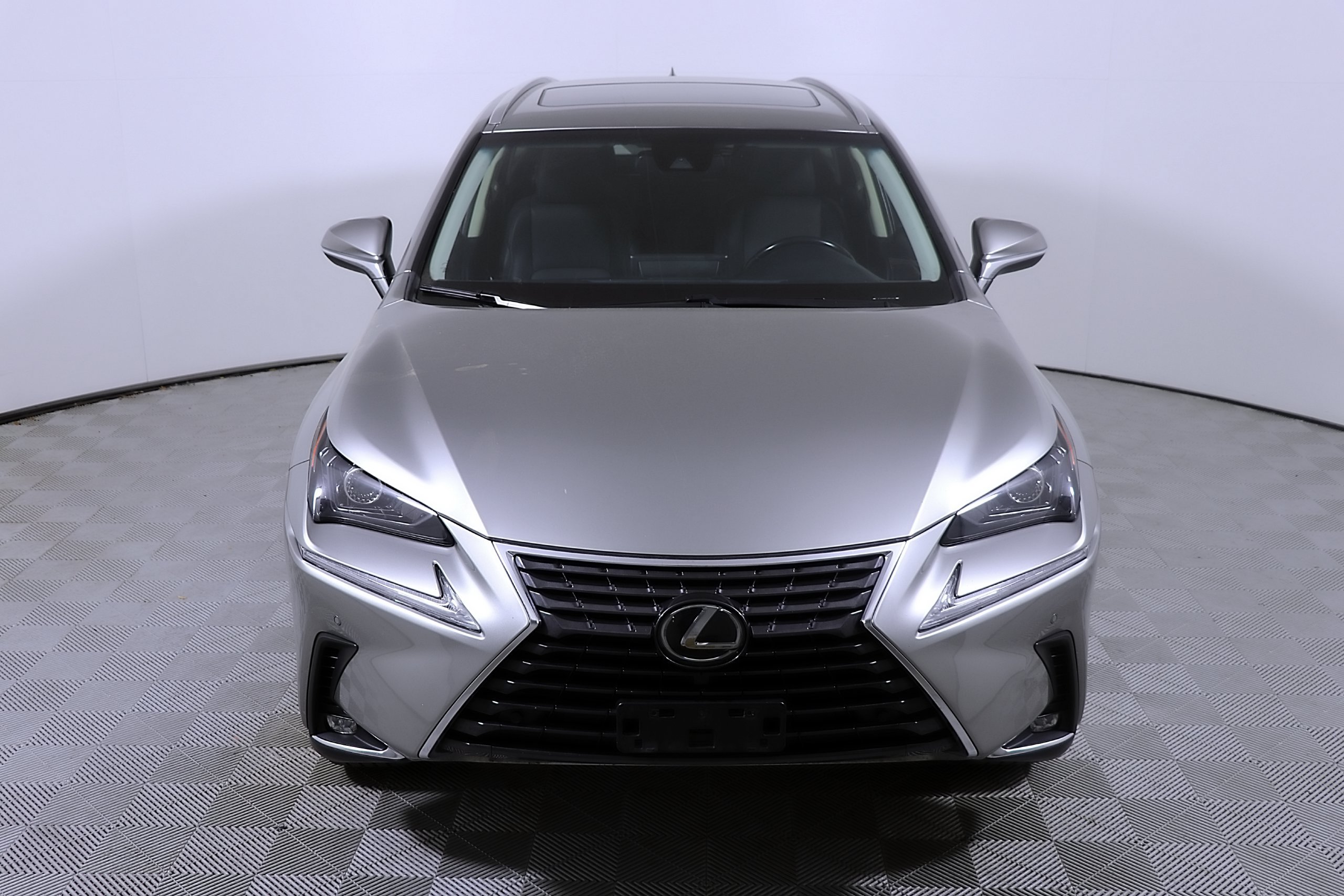 Used 2018 Lexus NX 300 FWD w/ Premium Package image 4