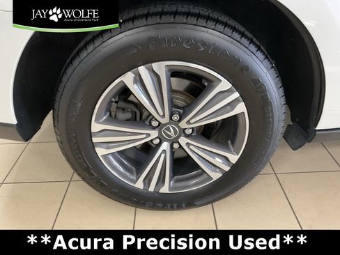 Used 2017 Acura MDX SH-AWD image 8