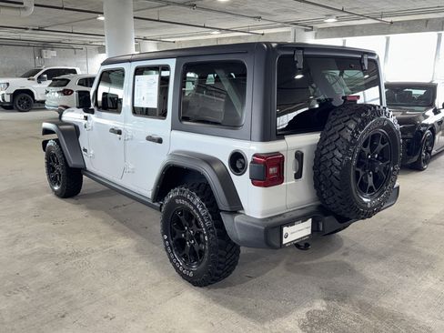 Used 2022 Jeep Wrangler Unlimited Sport AWD/4WD image 6
