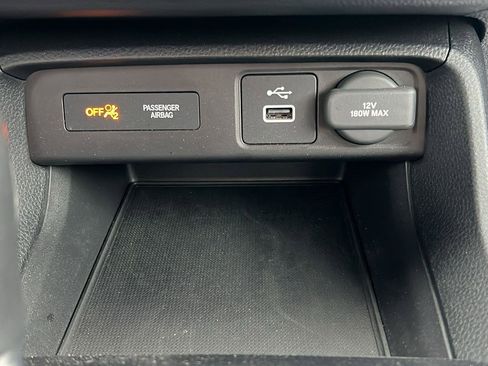 Used 2022 Honda Civic Sport image 24