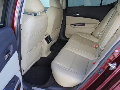 Used 2015 Acura TLX image 24