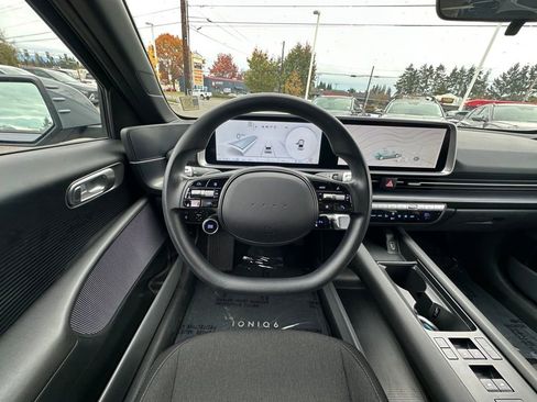 Used 2024 Hyundai Ioniq 6 SE image 14