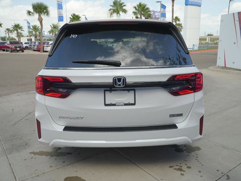 New 2026 Honda Odyssey EX-L image 6