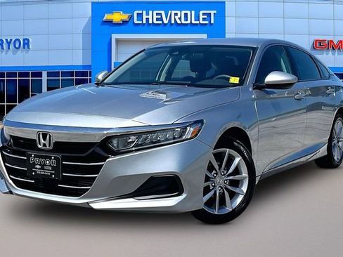 Used 2022 Honda Accord LX image 3