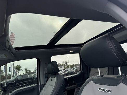 Used 2022 Ford F450 Limited w/ FX4 Off-Road Package image 22