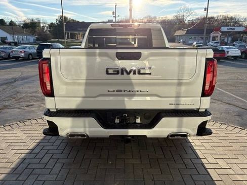 New 2026 GMC Sierra 1500 Denali Ultimate image 10