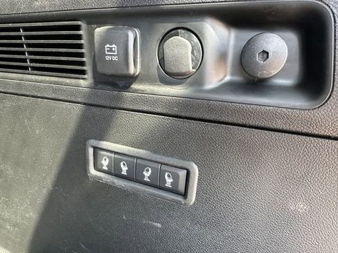 Used 2023 Jeep Wagoneer Series III w/ Convenience Group I image 11