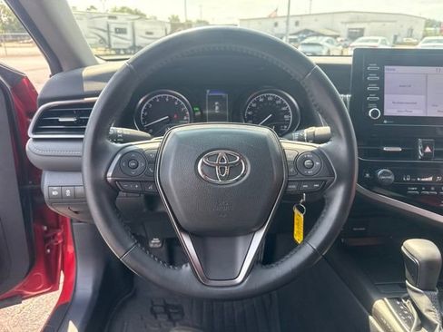 Used 2024 Toyota Camry SE FWD image 28