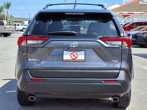 Certified 2025 Toyota RAV4 XLE FWD image 5
