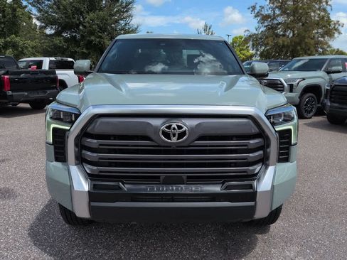 Used 2026 Toyota Tundra Limited AWD/4WD image 9