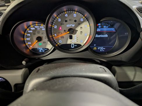 Certified 2021 Porsche 718 Cayman GT4 RWD image 32
