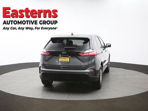 Used 2023 Ford Edge SEL image 39