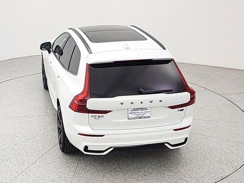 New 2026 Volvo XC60 T8 Ultra w/ Climate Package AWD/4WD image 34
