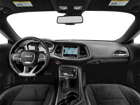 Used 2016 Dodge Challenger SRT w/ Technology Group image 8