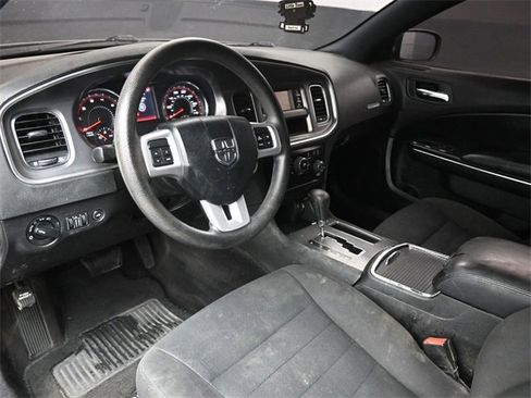 Used 2012 Dodge Charger SE image 12