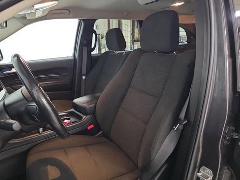 Used 2021 Dodge Durango SXT image 29