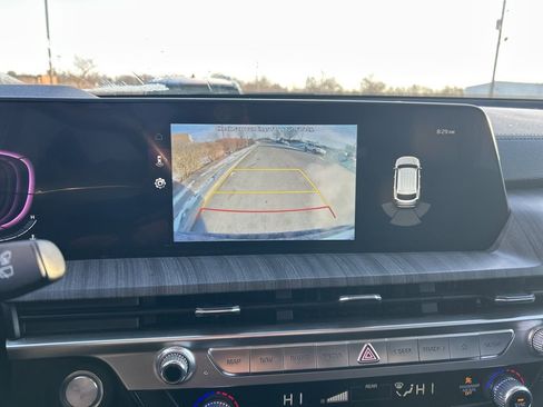 Used 2023 Kia Telluride EX image 8