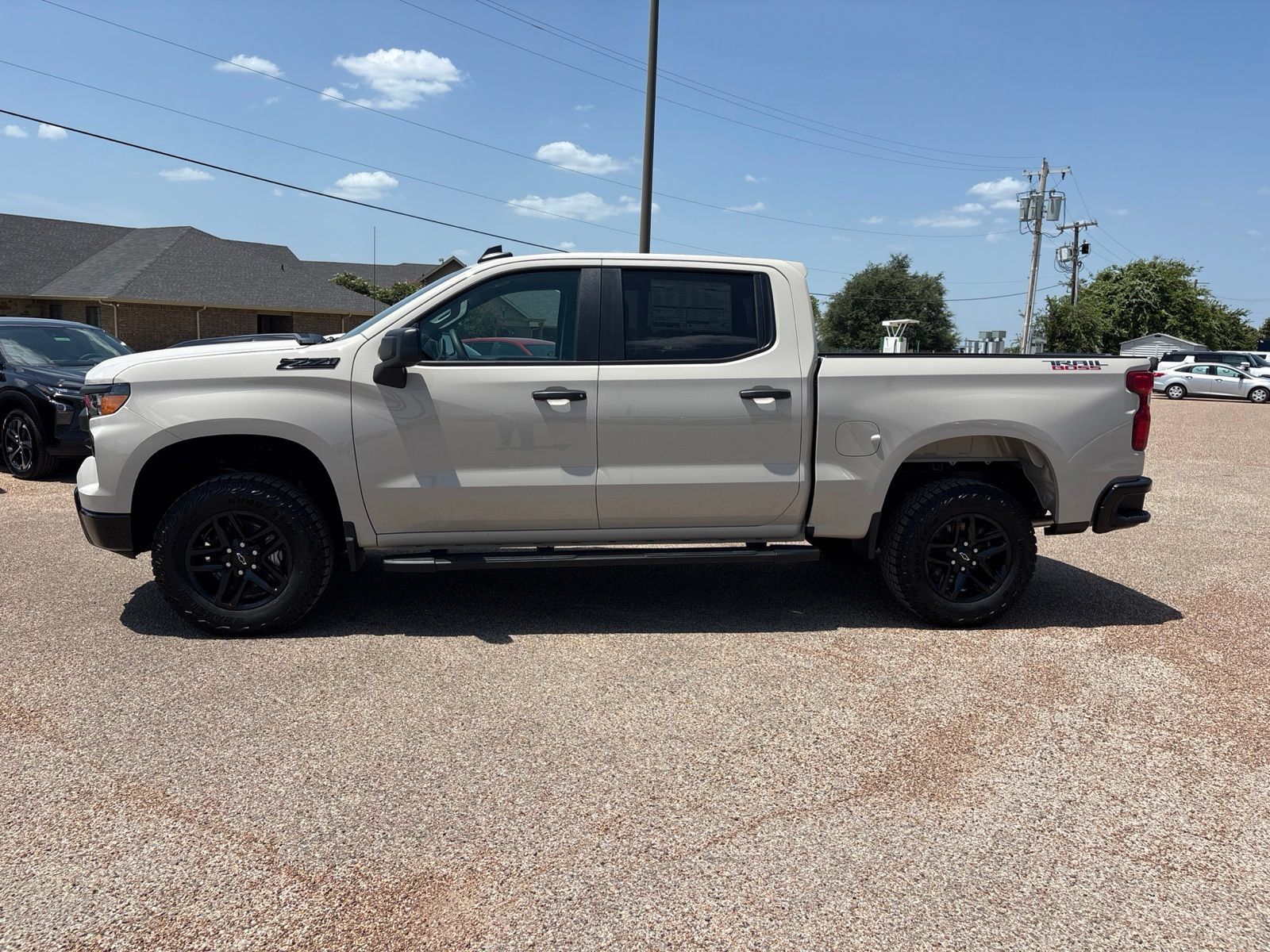 New 2026 Chevrolet Silverado 1500 Custom Trail Boss w/ LPO, Dark Essentials Package AWD/4WD image 2