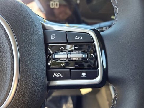 New 2026 Kia Carnival LXS image 14