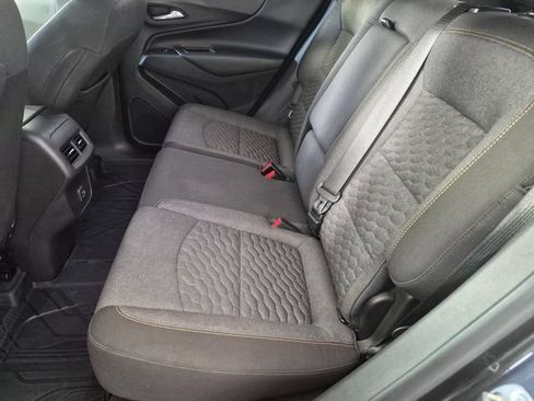 Used 2020 Chevrolet Equinox LT FWD image 27
