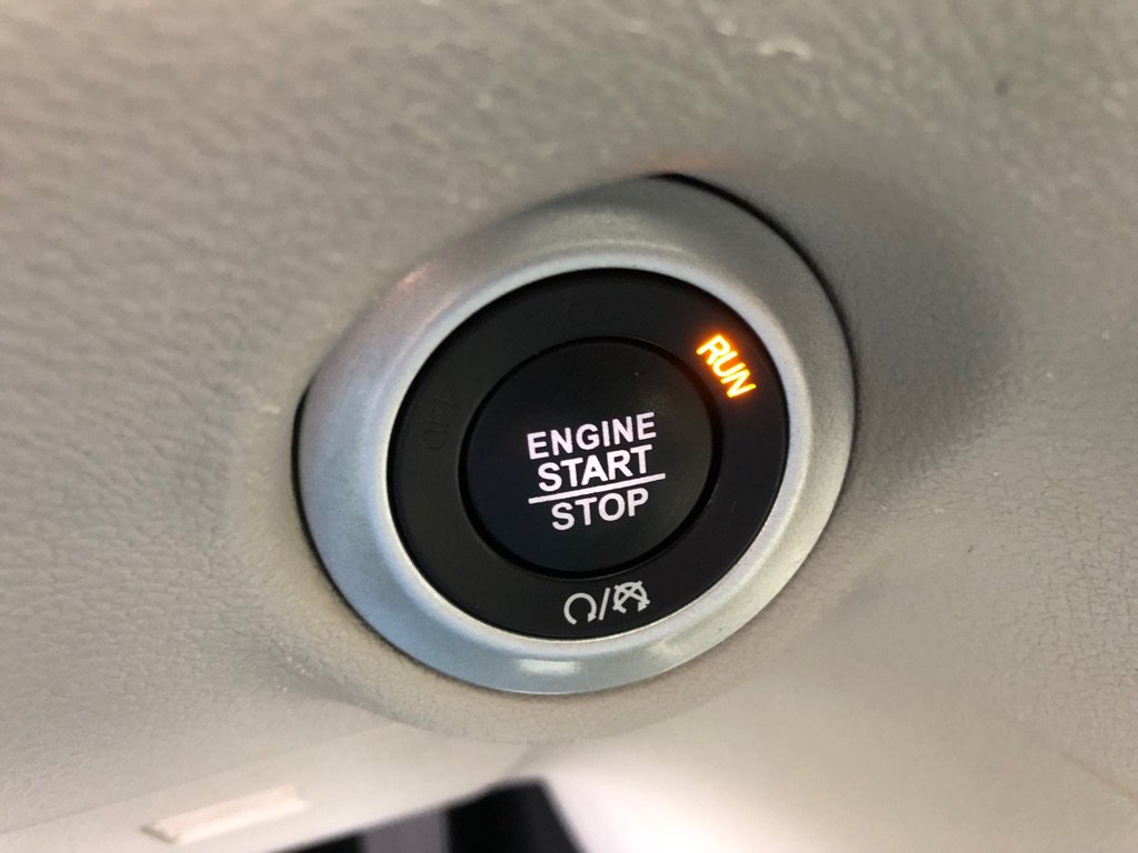 Used 2024 Chrysler Pacifica Touring-L FWD image 34