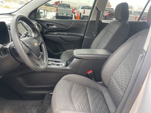 Used 2020 Chevrolet Equinox LT image 16