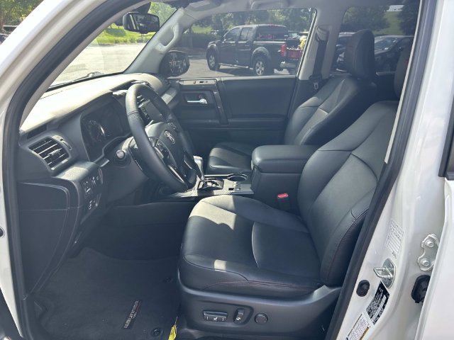 Used 2023 Toyota 4Runner TRD Off-Road Premium AWD/4WD image 21
