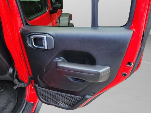 Used 2021 Jeep Wrangler Unlimited Sport image 26