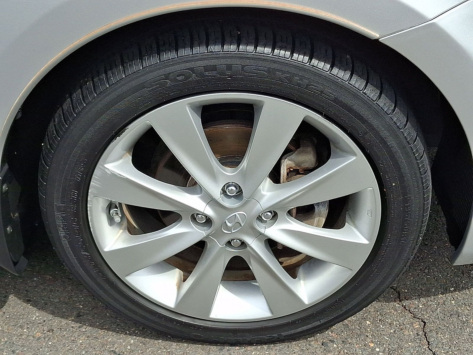 Used 2013 Hyundai Accent GLS w/ Premium Pkg FWD image 8
