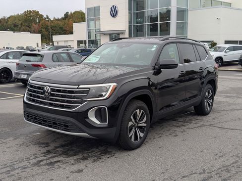 New 2026 Volkswagen Atlas SE image 7