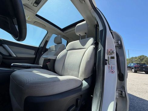 Used 2018 Subaru Forester 2.5i Premium AWD/4WD image 28