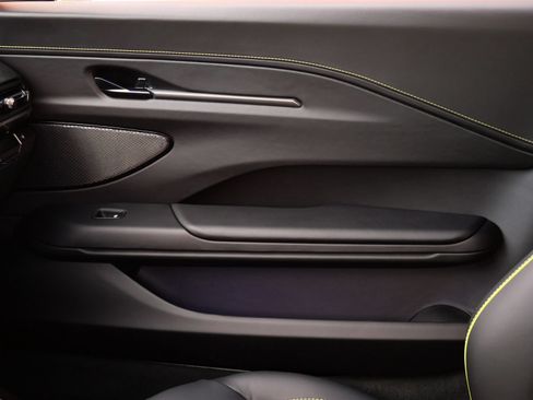 New 2026 Aston Martin V8 Vantage S RWD image 15
