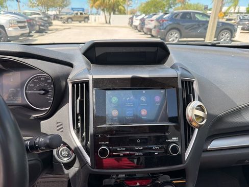 Used 2020 Subaru Forester Premium image 23