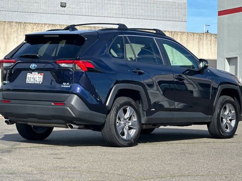 Certified 2022 Toyota RAV4 XLE w/ Convenience Package image 2