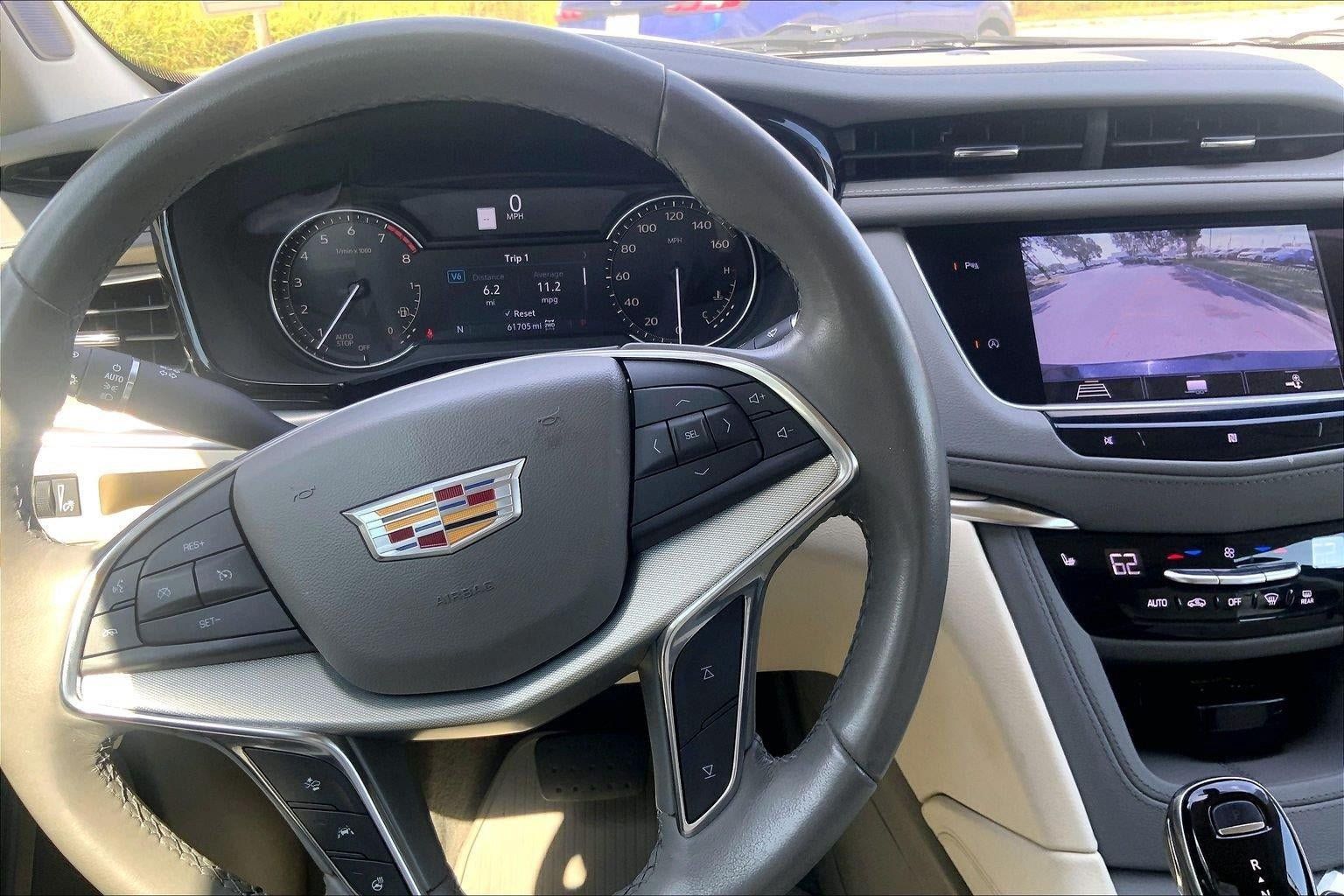 Used 2020 Cadillac XT5 Premium Luxury AWD/4WD image 20