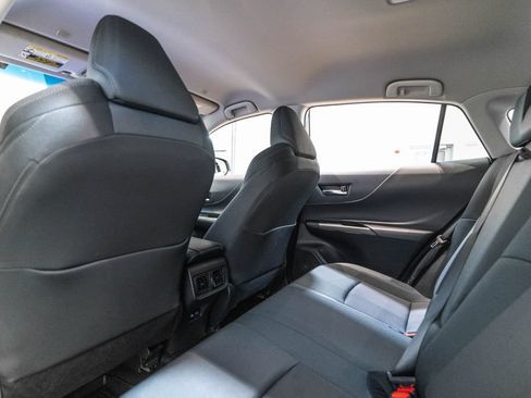Certified 2024 Toyota Venza LE AWD/4WD image 14