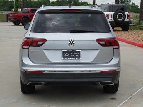 Used 2021 Volkswagen Tiguan SEL w/ 3-Row Tiguan MDO Package FWD image 7