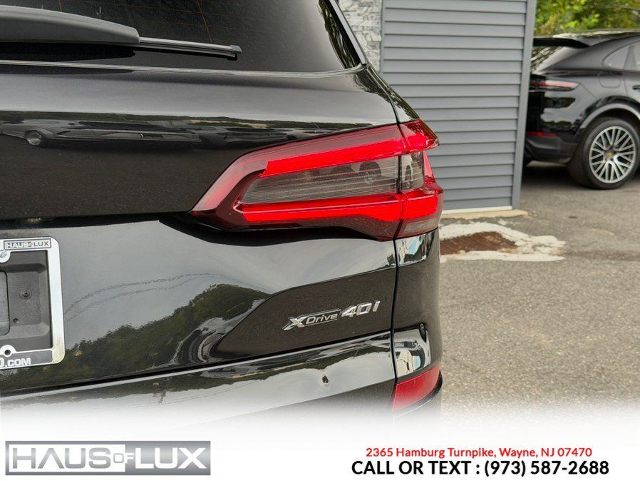 Used 2020 BMW X5 xDrive40i w/ M Sport Package AWD/4WD image 22