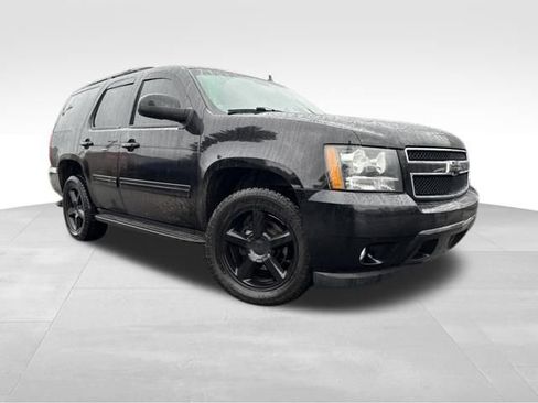 Used 2013 Chevrolet Tahoe LT image 1