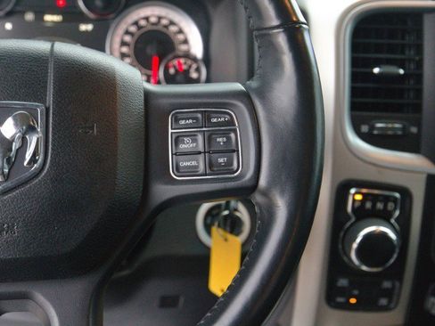 Used 2018 RAM 1500 Big Horn image 16