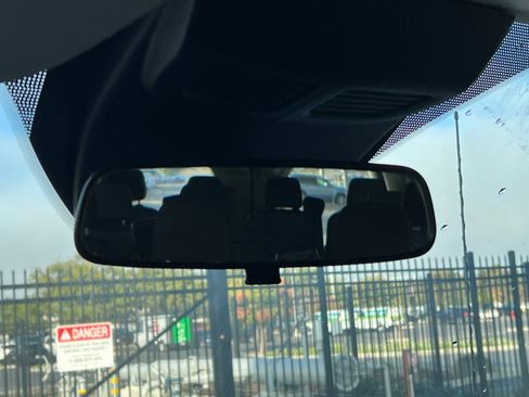 Used 2022 Ford Transit 350 XLT image 24