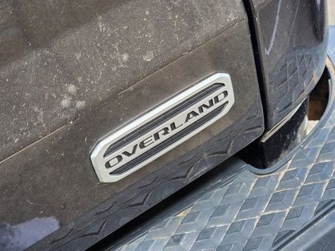 Used 2021 Jeep Gladiator Overland w/ Popular Equipment Package image 11