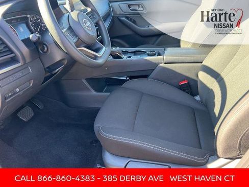 Certified 2024 Nissan Rogue S image 16