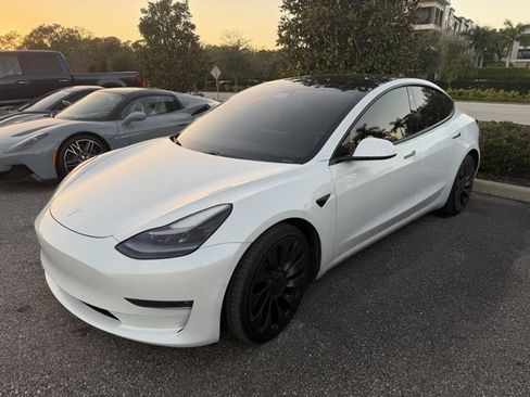Used 2021 Tesla Model 3 Performance image 1