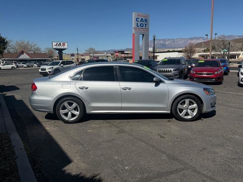 Used 2015 Volkswagen Passat 1.8T Limited Edition image 4