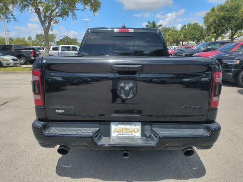 Used 2022 RAM 1500 Laramie AWD/4WD image 7